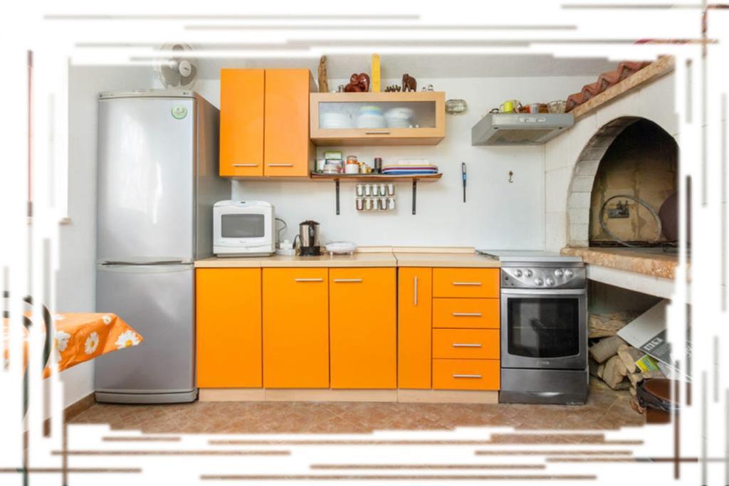 Hostel Oktarin Kastela Dış mekan fotoğraf