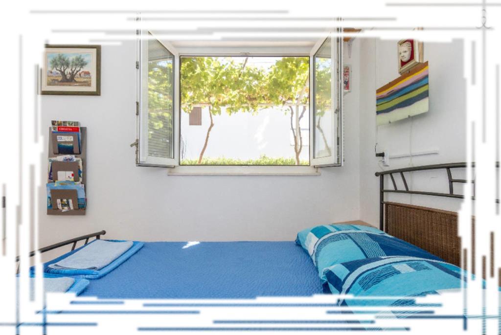 Hostel Oktarin Kastela Oda fotoğraf