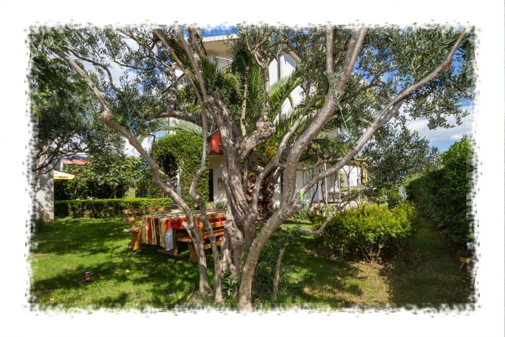 Hostel Oktarin Kastela Dış mekan fotoğraf